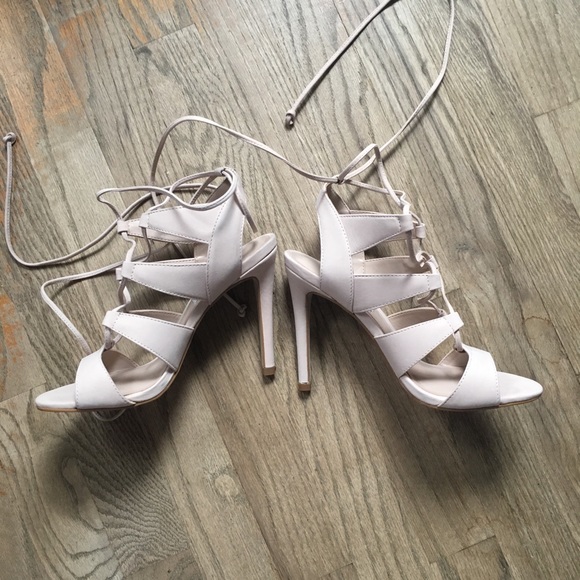 Steve Madden Blush Sandalia Heels - Picture 9 of 12